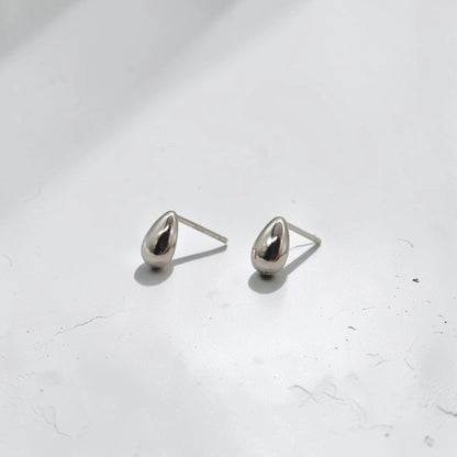 Radiant Delicate Teardrop Stud Earrings