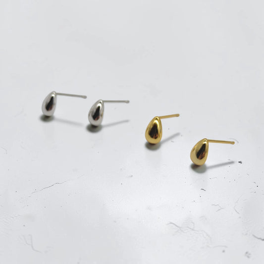 Radiant Delicate Teardrop Stud Earrings