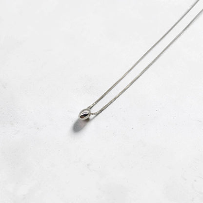 Delicate Oval Bean Pendant Necklace