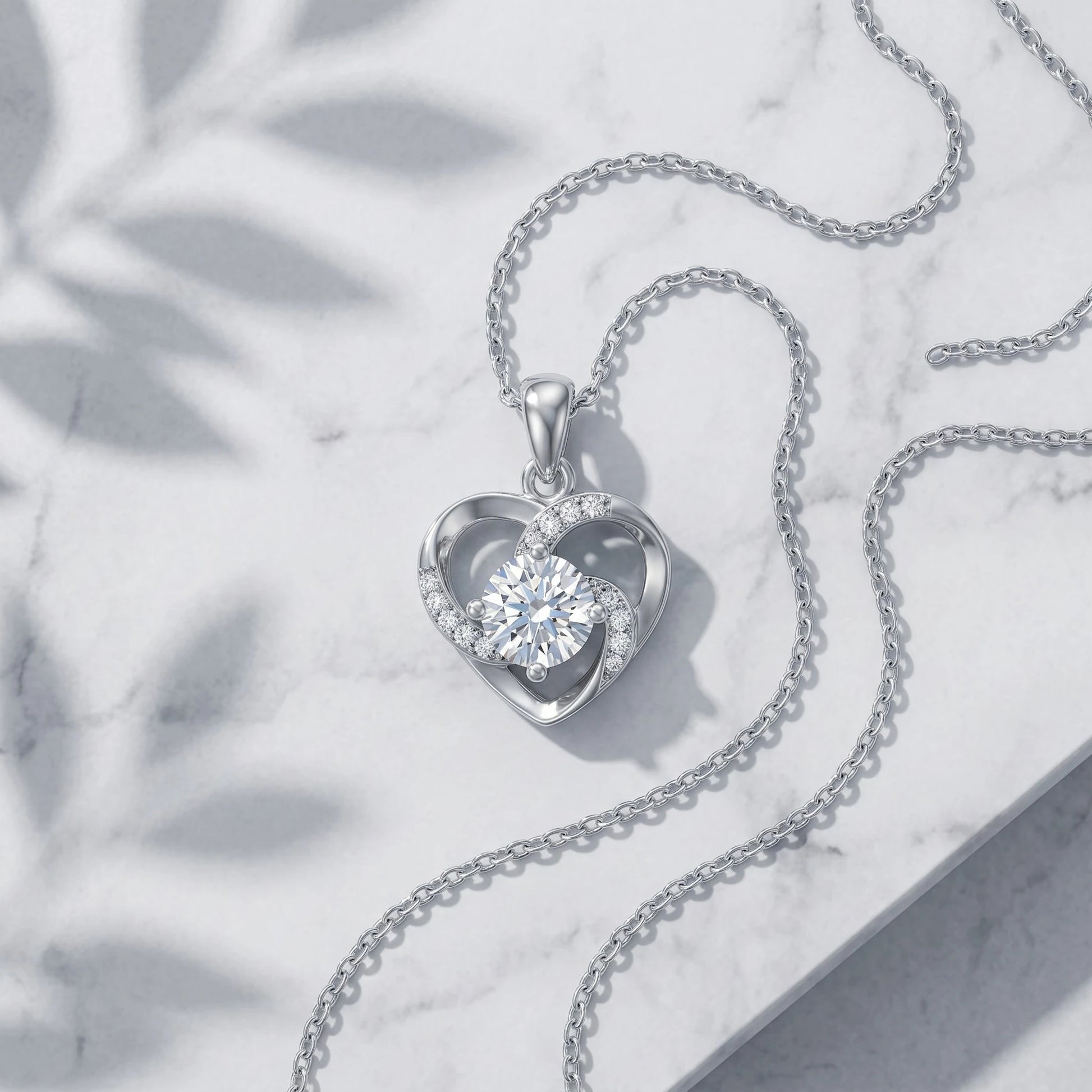Aurae Moissanite Dancing Heart Pendant Necklace S925 Sterling Silver D VVS1 detail close-up shot