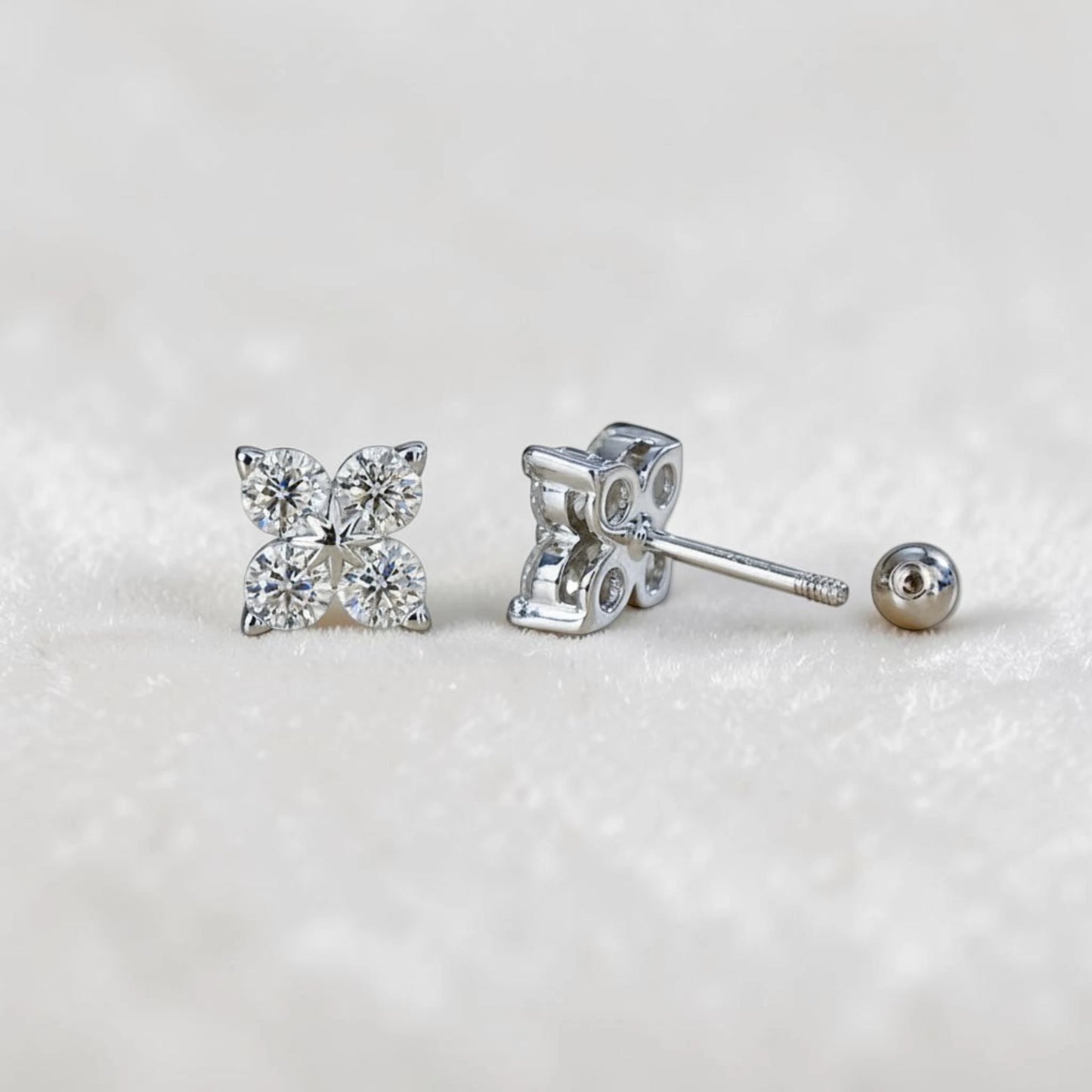Aurae Moissanite Clover Stud Earrings S925 Sterling Silver Hypoallergenic detail close-up shot