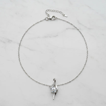 Aurae 1ct Moissanite Ribbon Twist Pendant Necklace S925 Sterling Silver detail close-up shot
