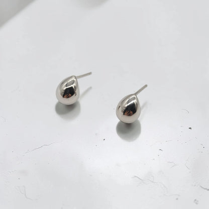 Radiant Modern Geometric Bean Stud Earrings