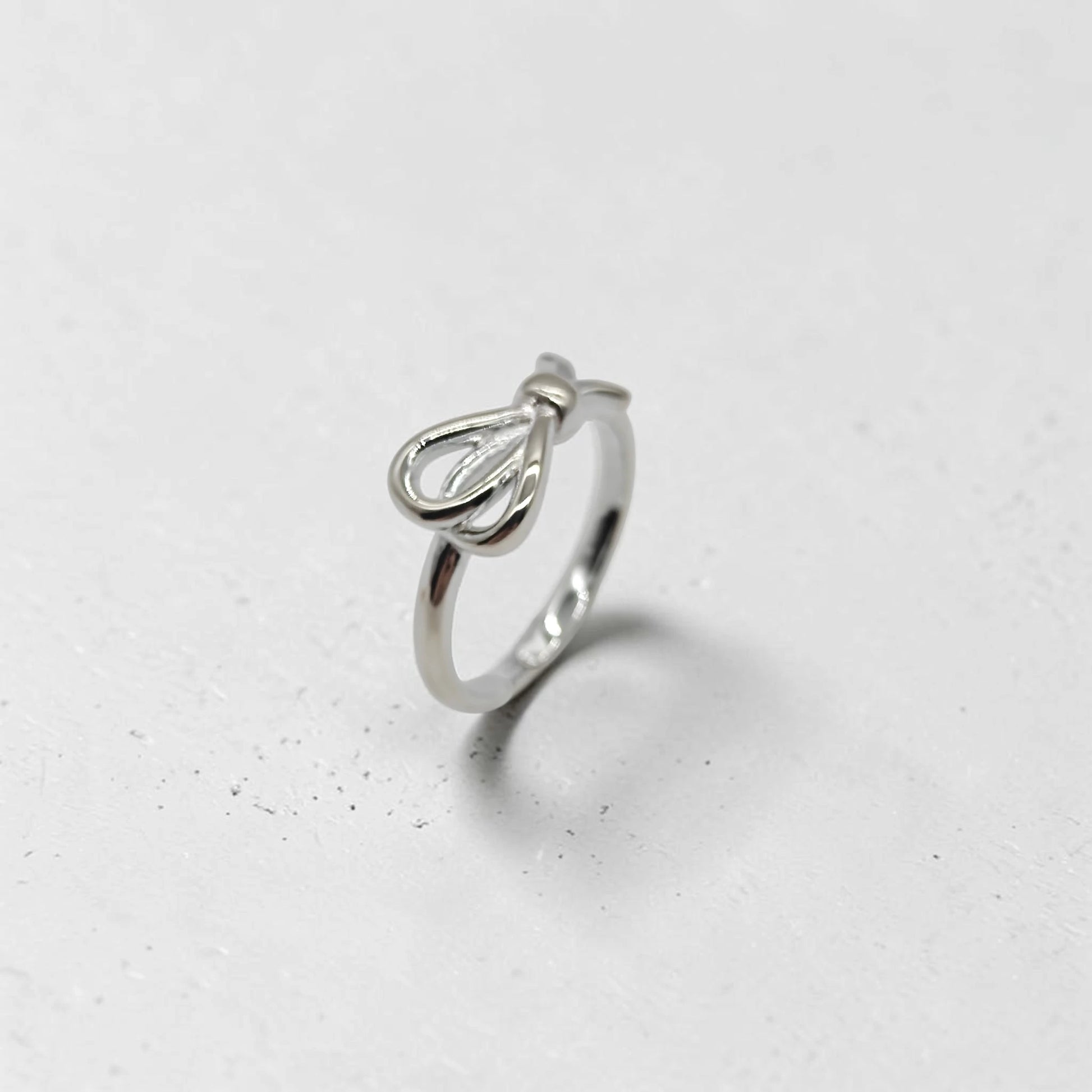 Radiant Delicate Bow Ring
