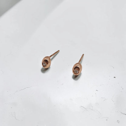 Sparkling Oval Bean Stud Earrings